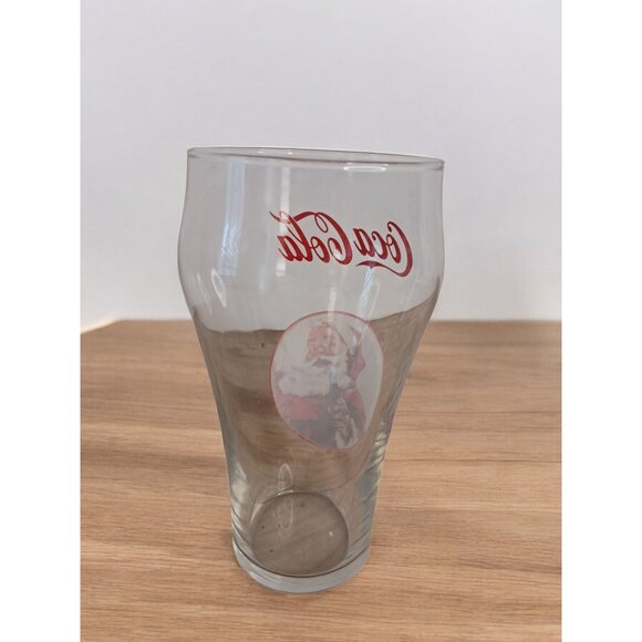 Coca Cola 20 oz Santa Clause Holding A Coca Cola Glass - Picture 4 of 8